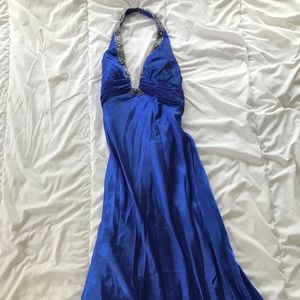 Blue timeless prom dress